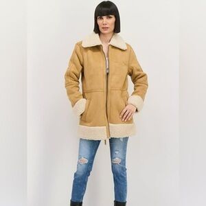 NWT Bearpaw Women Faux Fur Shearling Jacket, Tan Size Medium